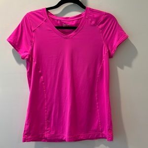 Lilly Pulitzer Luxletic t-shirt. Size medium.